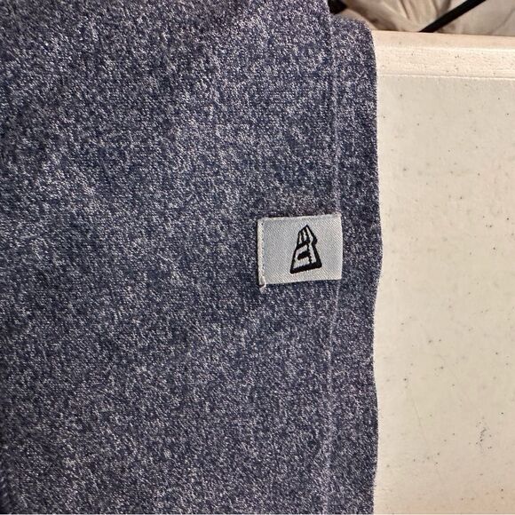 Houston Astros sleeveless hoodie - Picture 5 of 8